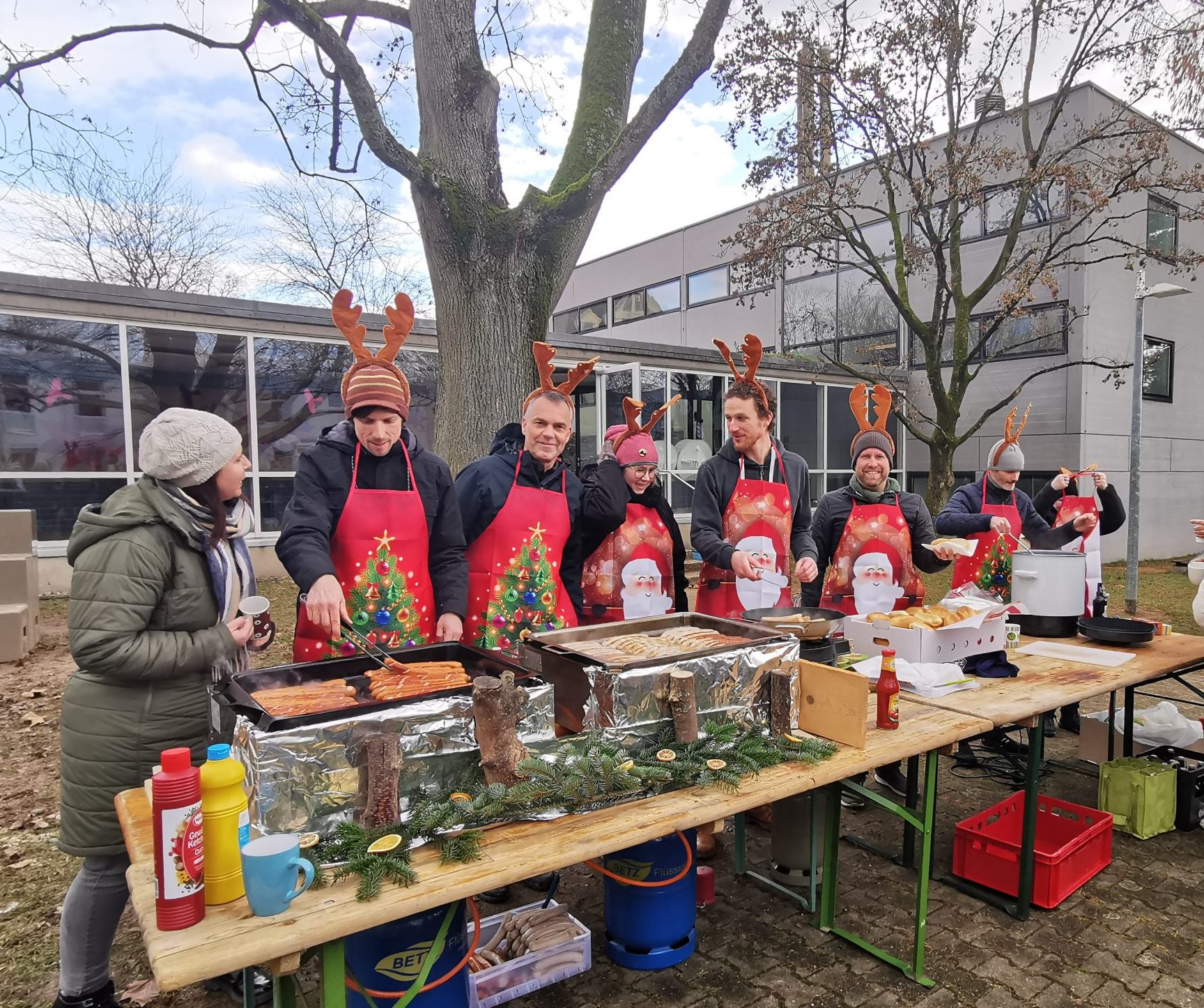 Weihnachtsumtrunk an der Lindenparkschule